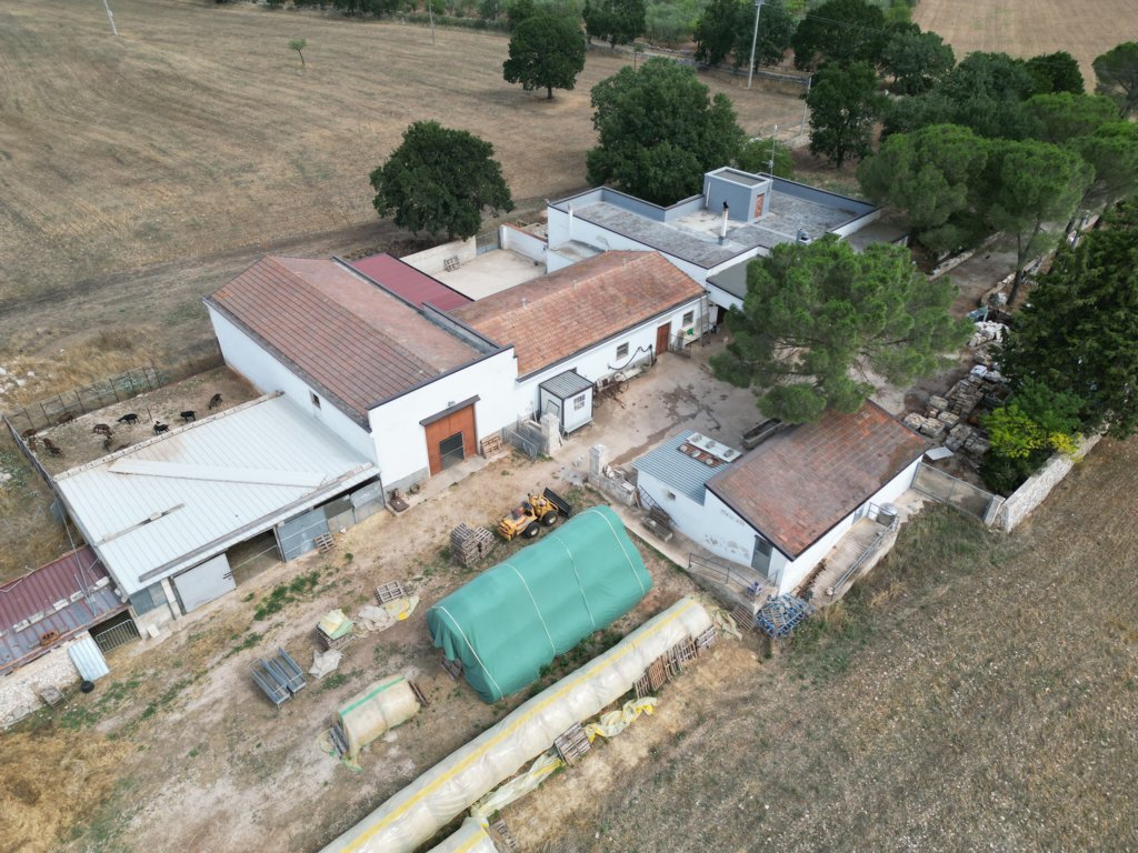 Bauernhof zum Verkauf in Acquaviva delle Fonti
