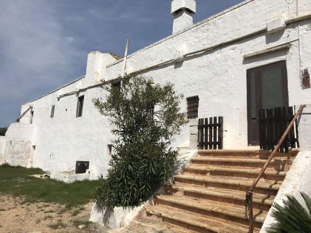 Bauernhaus mit Meerblick zu verkaufen