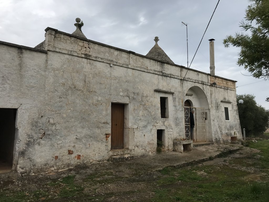 Altes Bauernhaus in Ostuni zu verkaufen